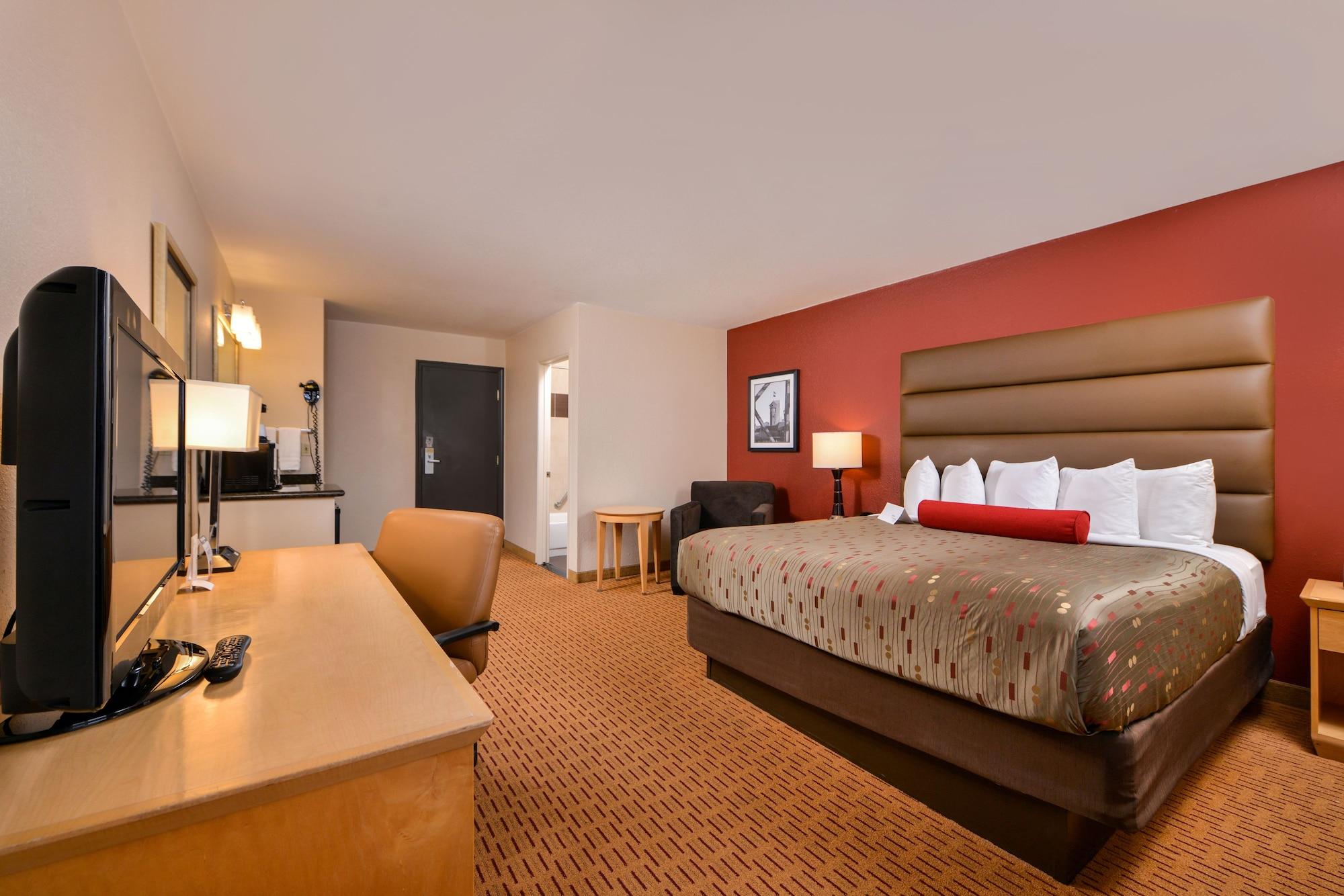 Clackamas Inn And Suites Екстериор снимка