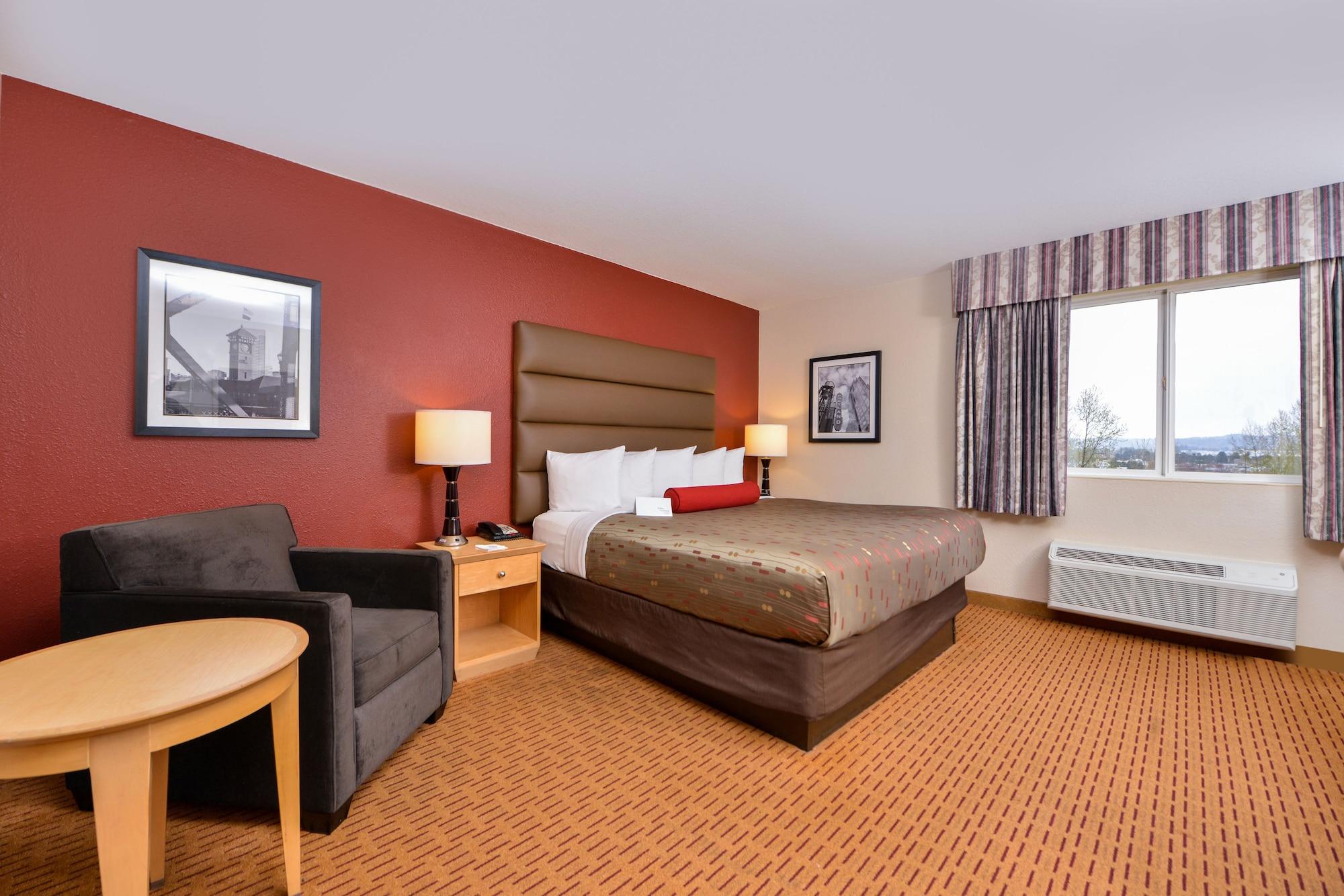 Clackamas Inn And Suites Екстериор снимка
