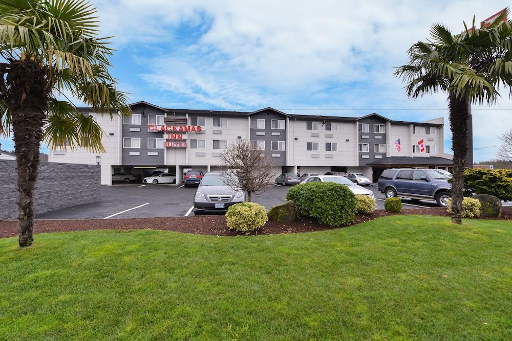 Clackamas Inn And Suites Екстериор снимка